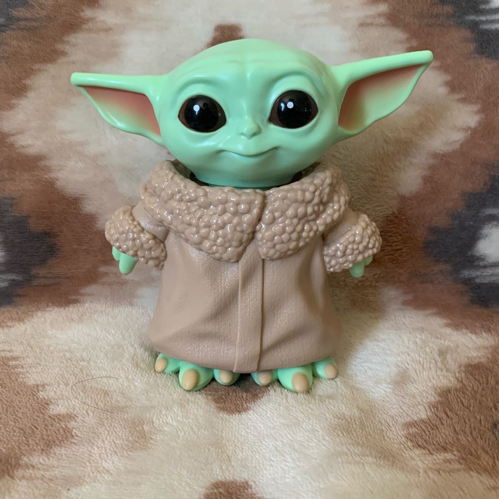 Star Wars Bop It! Mandalorian”The Child” Grogu Baby Yoda 5" Tall No Box. Works!